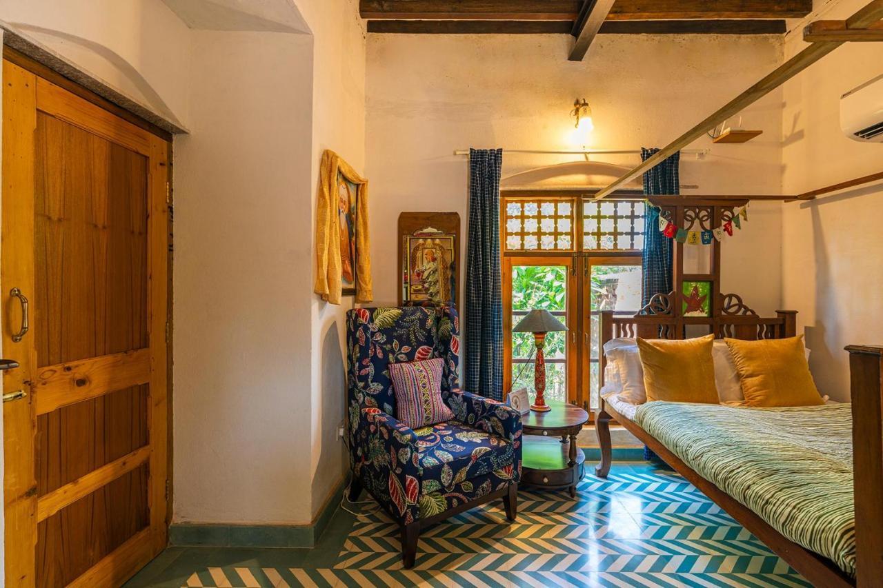 Stayvista'S Peepal Haveli - Rustic Kothi With Terrace, Breathtaking View & Bonfire Narainpur  エクステリア 写真